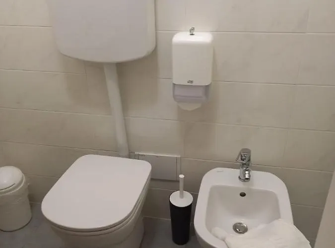 1-tourist House Bologna-cefalonia - Self Check-in Bologne